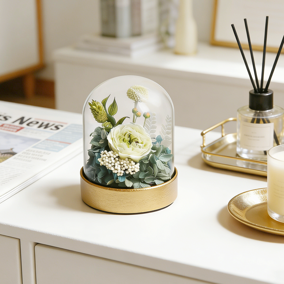 Austin Rose in Glass Cover | Roselumi