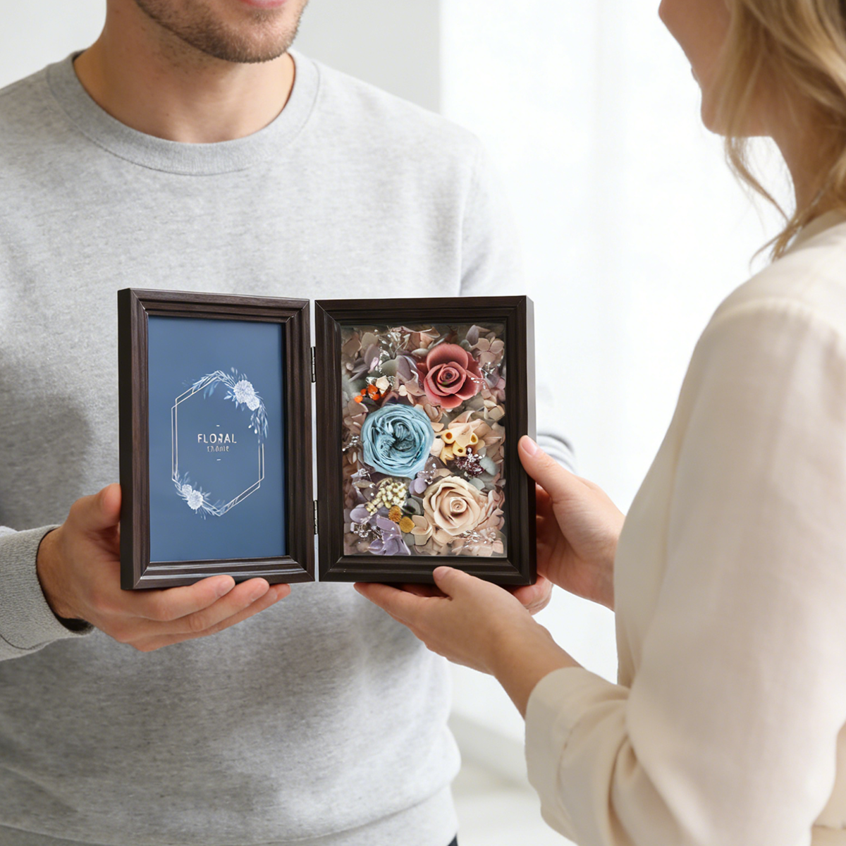 Rose in Photo Album Gift Set | Roselumi